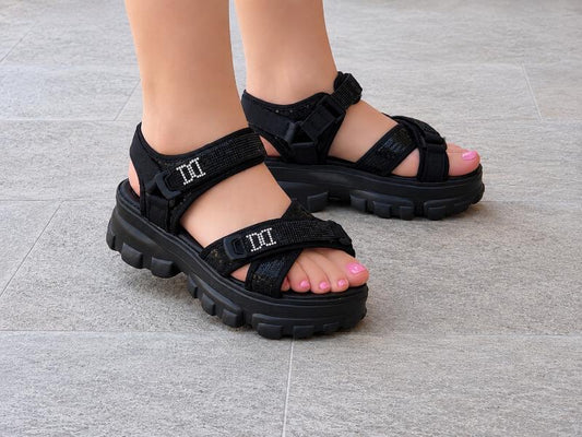 Sandale Damă Negre Platformă Chunky cu Paiete și Barete Reglabile Cod 450