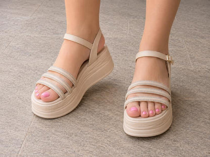 Sandale Damă Bej cu Platformă și Barete Elegante cu Străluciri Cod 461